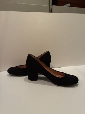 Black Block Heel Pumps size 8.5 Comfortable Work Shoes